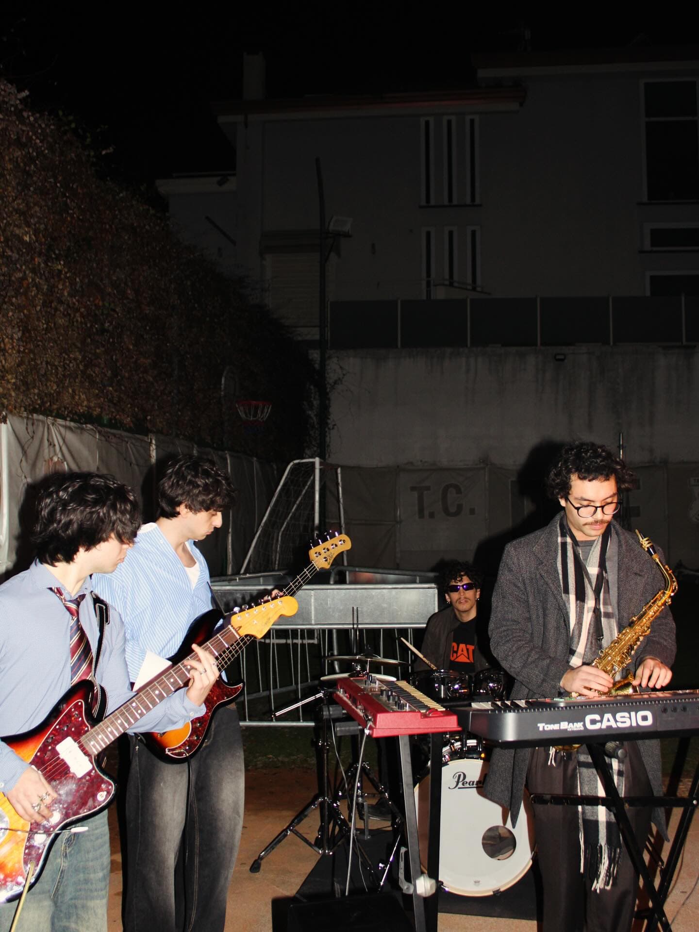 Bagliore tra le stanze